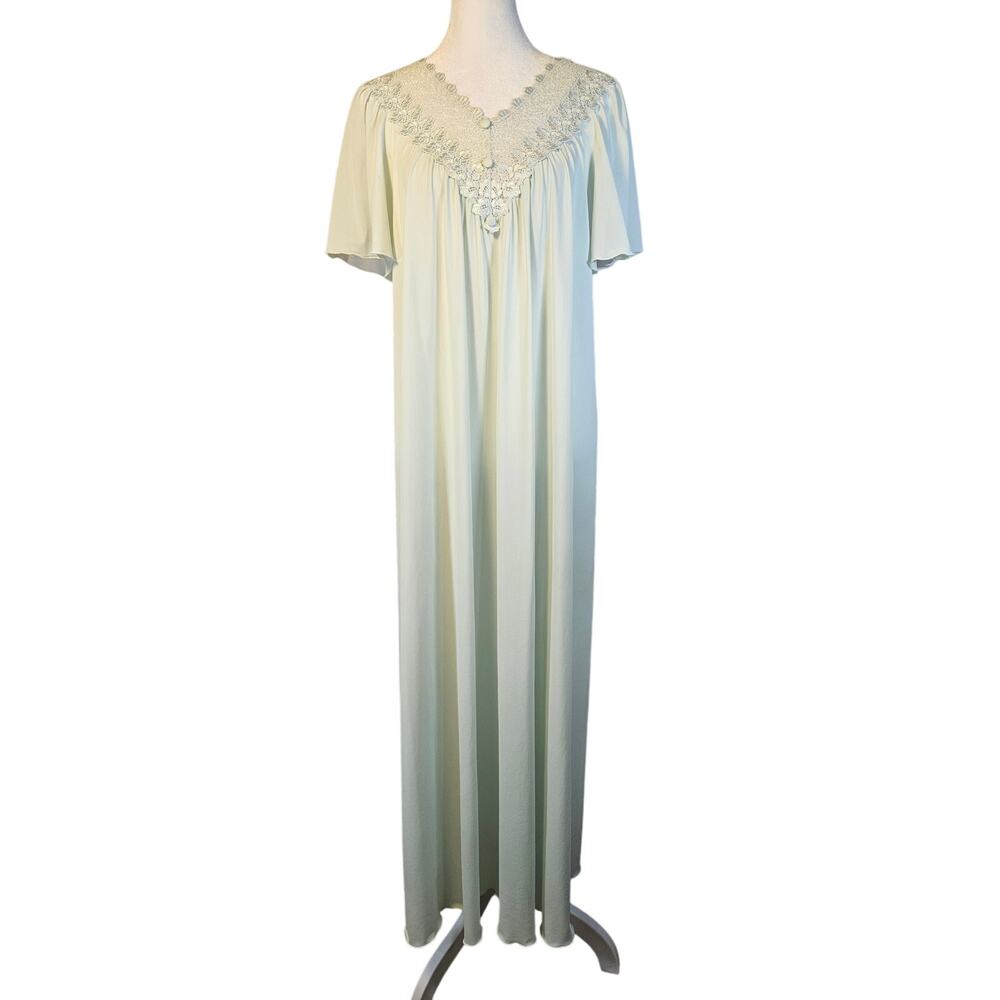 Shadowline Vintage Women's Nightgown Lace Scalloped Hem Mint‎ Green Medium